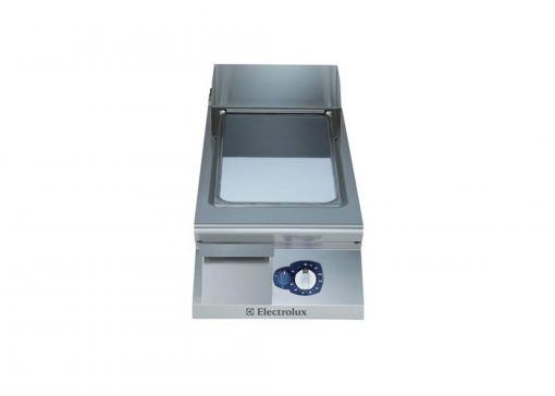 Electrolux 900 XP Series 400mm wide Sloped Chrome Plated Gas Frytop Griddle E9FTGDCS00